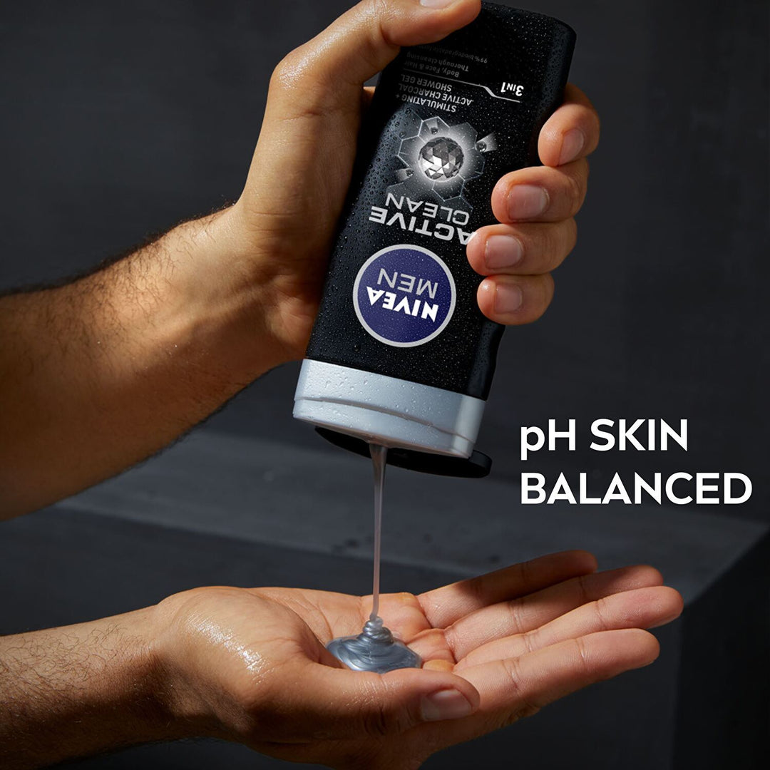 NIVEA MEN Active Clean 3-in-1 Shower Gel with Active Charcoal for Body, Face & Hair, 500ml